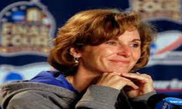 Goestenkors: Kentucky Assistant Retires for Off-Court Role