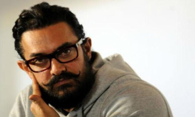 Aamir khan donates $250,000 to flood victims