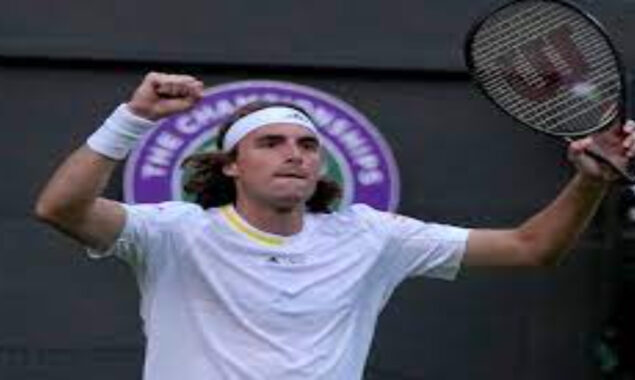 Tsitsipas wriggles in the clear to arrive at Wimbledon second round