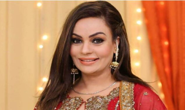 Nida Yasir, Shaista Lodhi and Other Celebrities Spotted At Sadia Imam’s Scrumptious Dinner