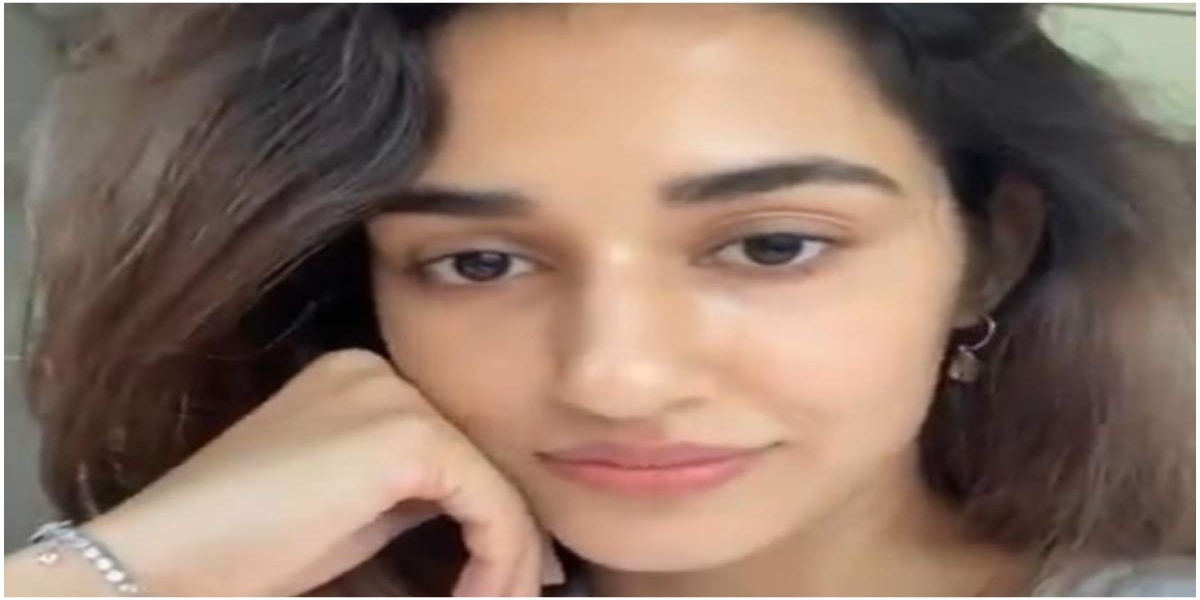 Disha Patani shares sleep deprived look
