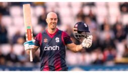 Chris Lynn scores 113* as Northants defeat Worcestershire