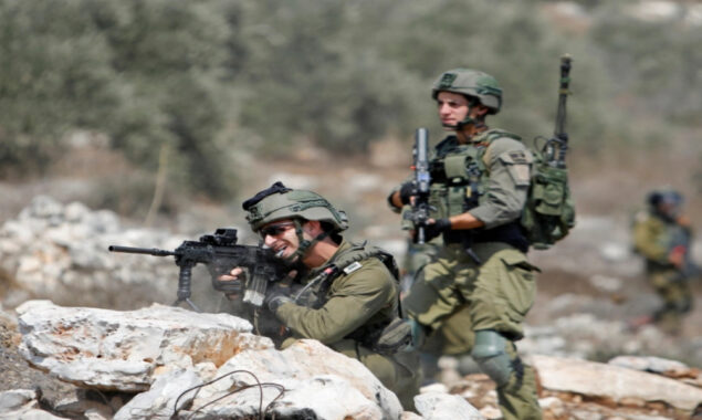 Israeli soldiers shot one Palestinian in West Bank