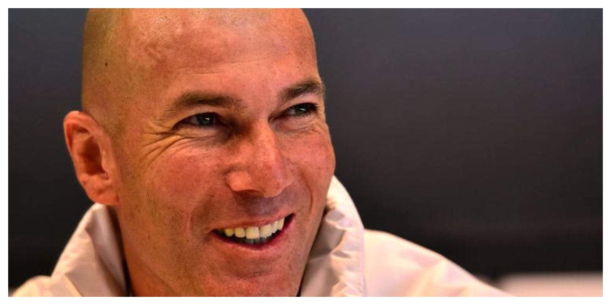 Zinedine Zidane prepares to replace Mauricio Pochettino
