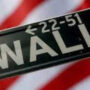 US stocks begin June on positive note