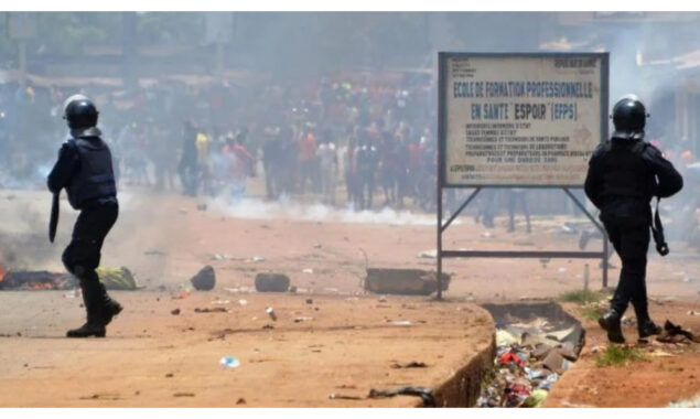 Guinea prosecutor deepens probe into protest killing