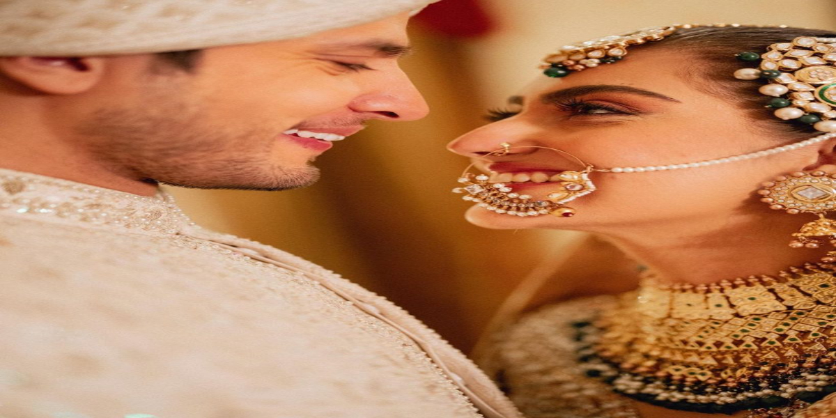 Netizens React to Hiba Qadir and Arez Ahmed's Match/Bolnews.com