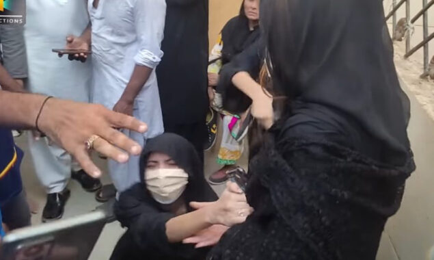 Emotional Reaction of Aamir Liaquat’s Rumored Wife Hania