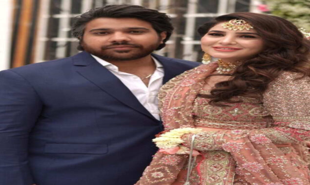 Areeba Hbaib captivating beautiful honeymoon pictures/oldsite.bolnews.com