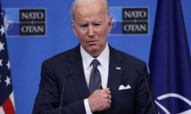 Biden highlights grain silos near the Ukrainian border; Kyiv wants ports open
