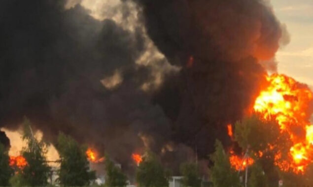  Russian hit missile on an oil storage in the Dnipropetrovsk region 11 people injured