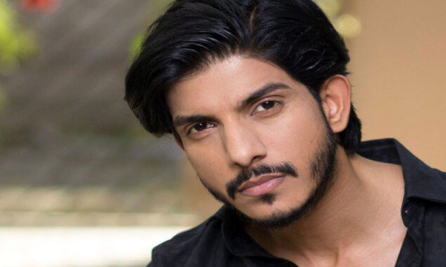 The New Avatar of Mohsin Abbas for “Terian Lordan” Is Well-Received