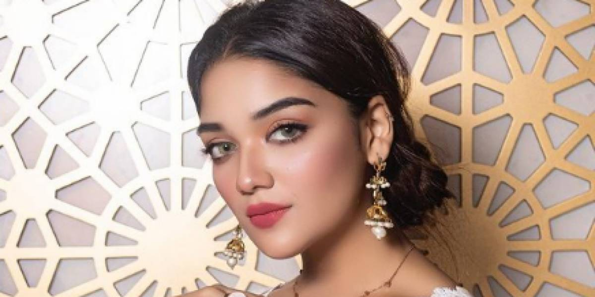 Romaisa Khan