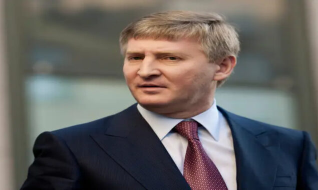 Wealthiest oligarch in Ukraine sues Russia over asset seizures