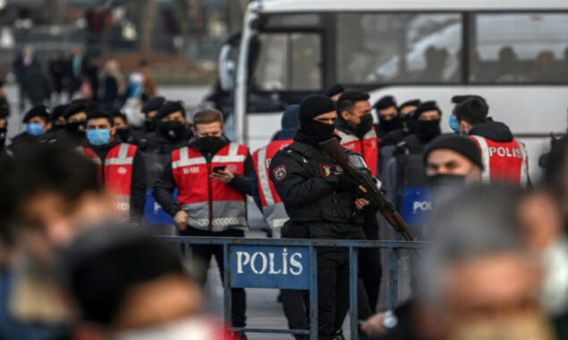 Turkey detains Greek on spying accusations