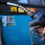 US stock bounce slows as oil price decline hits energy businesses