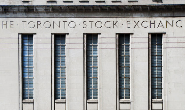 Canadian stock suffer worst week since pandemic crash