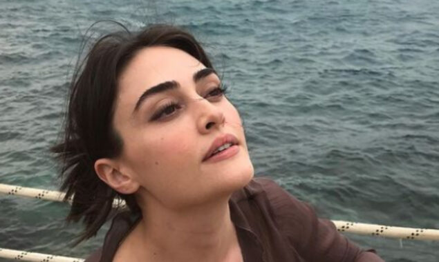 Ertugrul star Esra Bilgic new pictures takes internet by storm, see photos