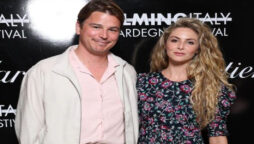 Josh Hartnett Attends Filming Italy 2022 on the Red Carpet for the First Time