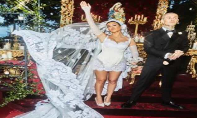 Kourtney Kardashian's Stunning Wedding Gown