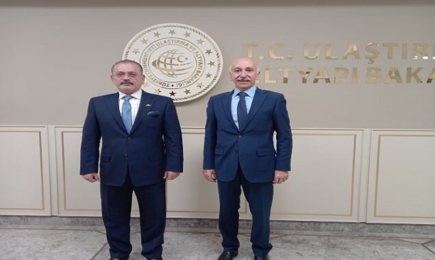 Sharjeel Memon calls on Turkish minister in Ankara