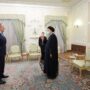 Lavrov visits Iran to discuss the nuclear agreement and collaboration