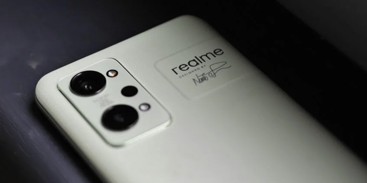 Realme GT2