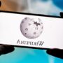 Wikipedia defies a Russian request to erase content about the Ukraine war