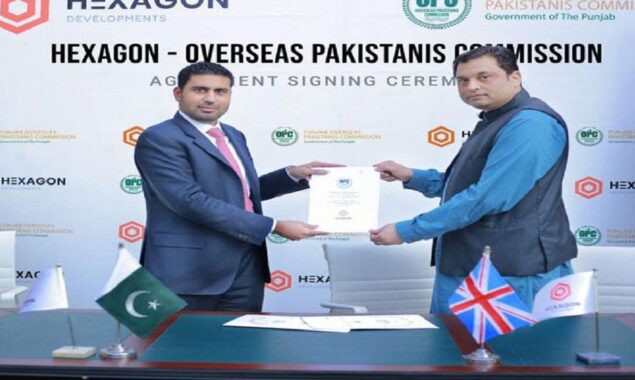 Overseas Pakistani Commission Punjab, Hexagon Developments Sign