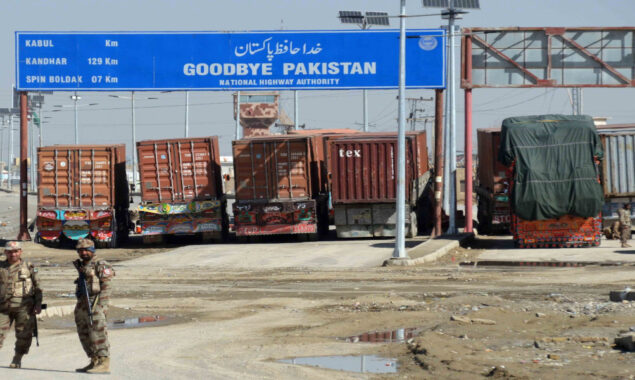 Pakistan approves new visa policy for Afghan traders