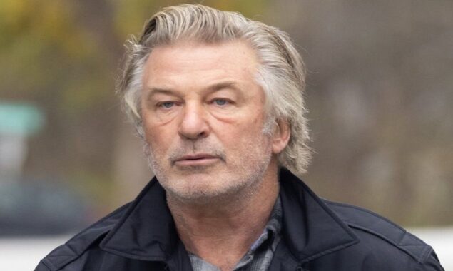 Watch the viral video of Alec Baldwin’s reaction to the death of Halyna Hutchins
