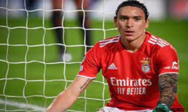 Liverpool and Benfica have agreed an £85 million transfer fee for Uruguay
