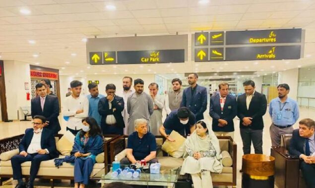 First batch of Pakistani students return to China