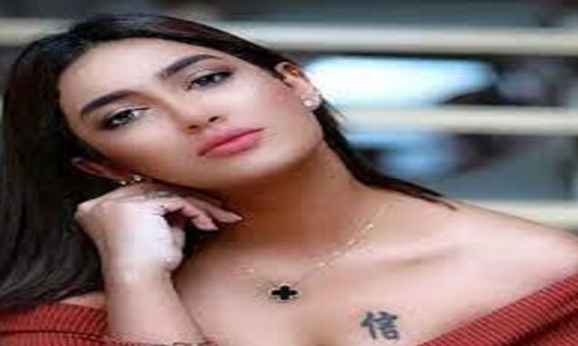 ‘Put your anda paratha on your status instead of copying other people,’ Mathira advises Minal Khan