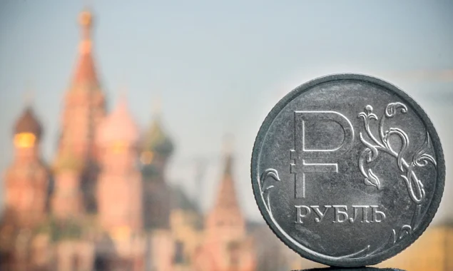 Ukrainian official says, Russia has begun paying Mariupol pensions in rubles