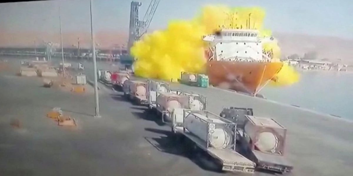 Chlorine gas leaked at Jordan's Aqaba port.
