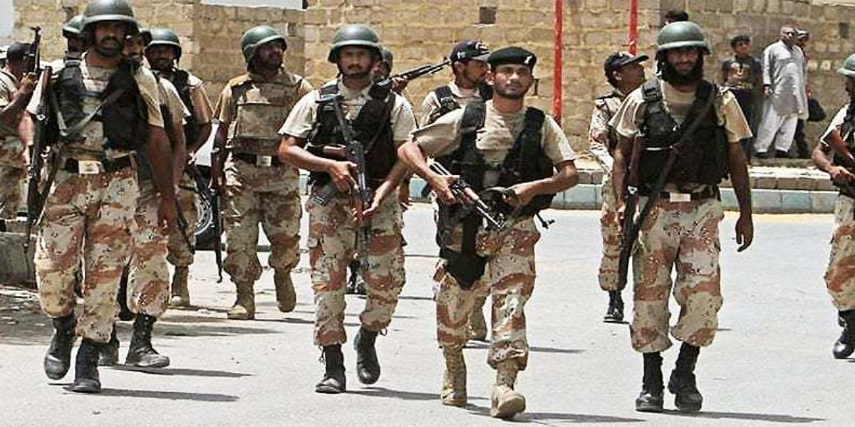 Rangers and Police conducted an operation in Lyari.