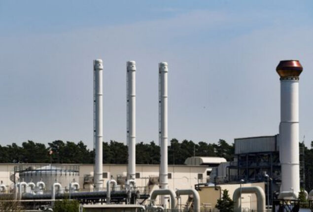 Gazprom: Russia fixes press on gas stream to Europe