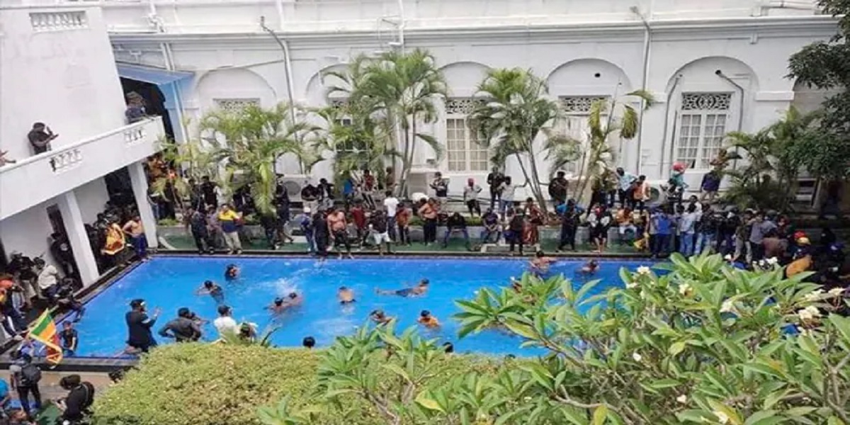 pool