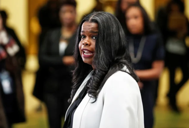 Chicago attorney Jim Murphy slams Kim Foxx in resignation letter