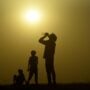 Intense heatwaves to persist in Pakistan till May 24