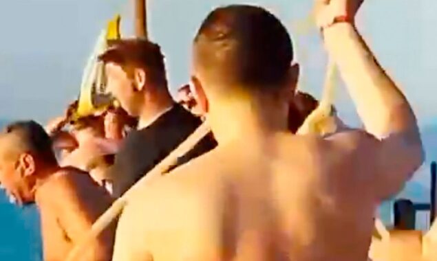 Shark attack at popular resort results in tourist’s death after losing an arm and a leg