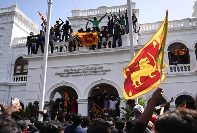 Sri Lanka protesters in talks to end occupation