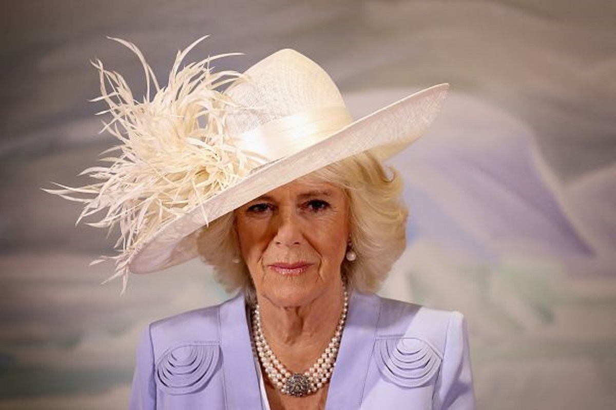Camilla Harry
