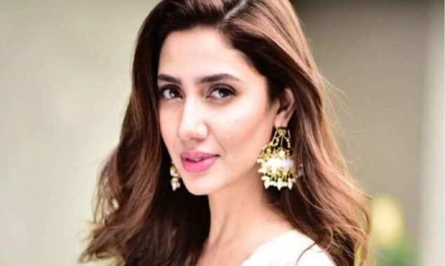 Mahira Khan Chooses Khalil ur Rehman Qamar over Firdous Jamal