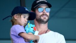 Chris Hemsworth with daughter india