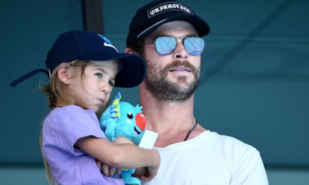 Chris Hemsworth with daughter india