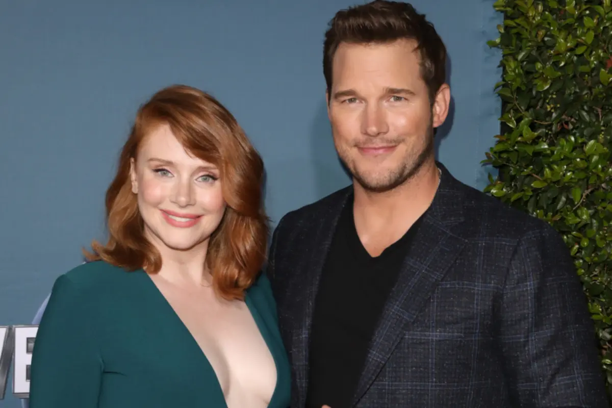 Chris Pratt and Bryce Dallas