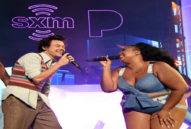 Lizzo showers praises on Harry Styles: He can make even the most socially anxious person feel very comfortable