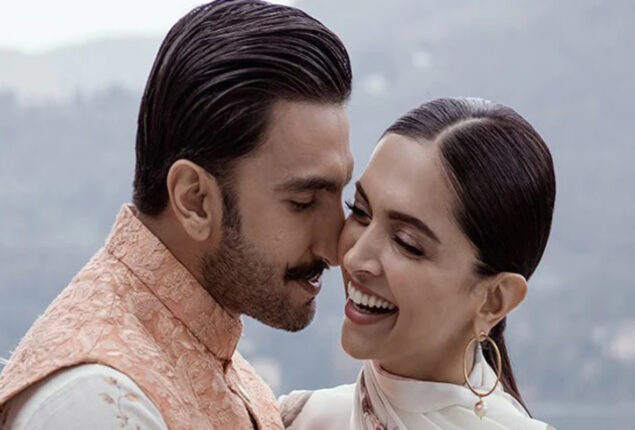 Ranveer Singh and Deepika Padukone’s picture goes viral while kissing on the ramp